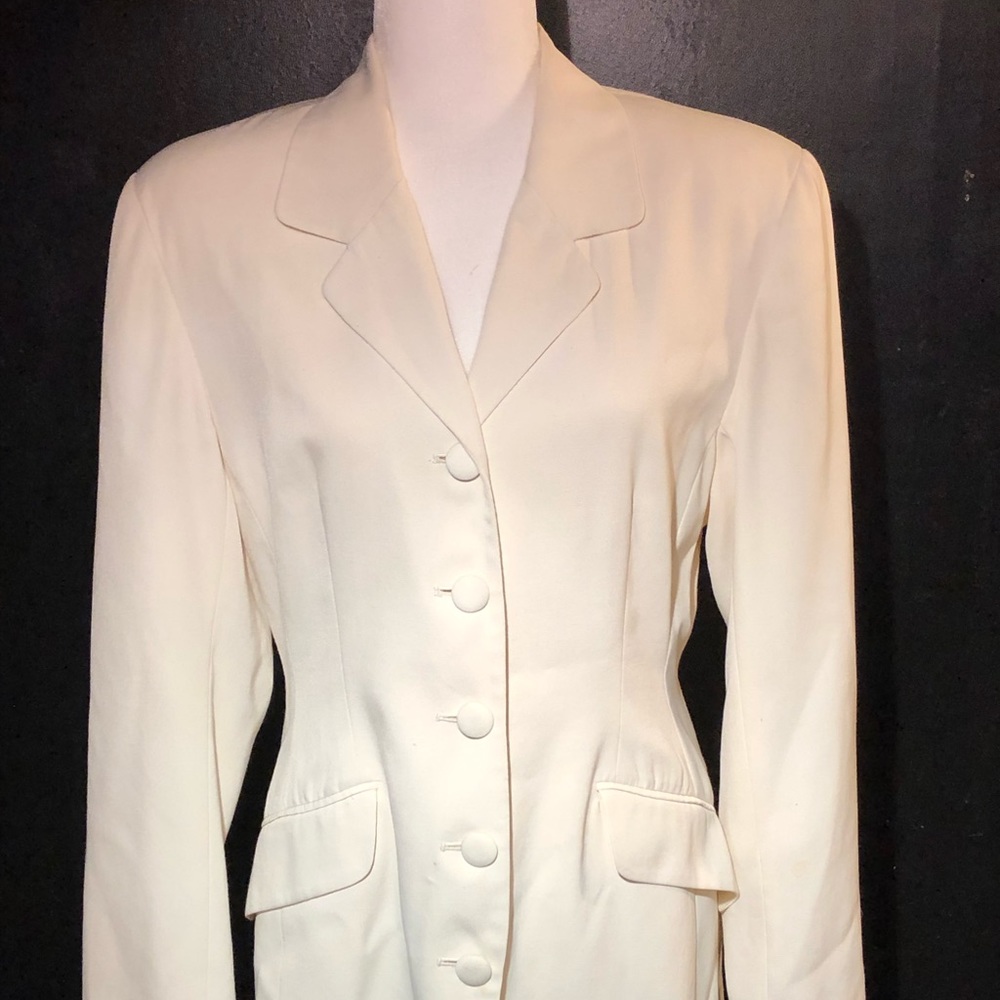81st & Park Ivory Blazer (dry cleaned)